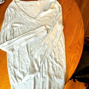 Light weight grey v neck sweater